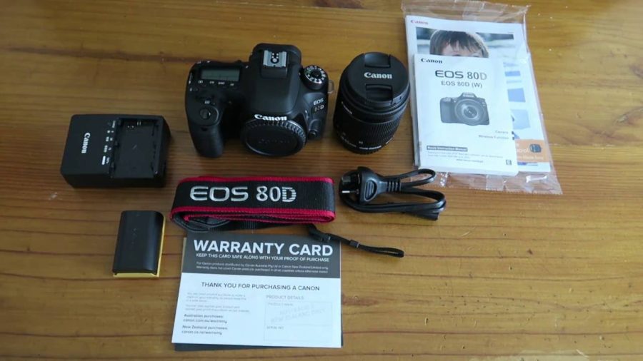 CANON EOS 80D W/EF-S 18-135 IS USM LENS