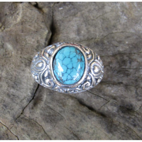 Silver ring bun carving motif turqoise