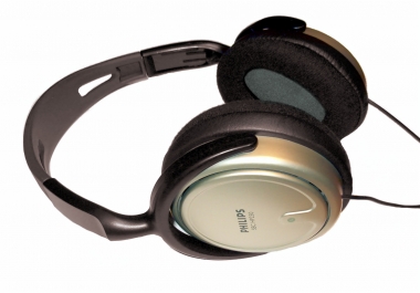 I will transcribe 15 minutes of audio/video to text